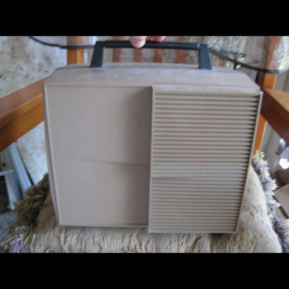 gaf 8mm Motion Picture Projector 2388 Mod 438-M2 25892 120V 60CY 3Amps Woodgrain - Picture 4 of 13